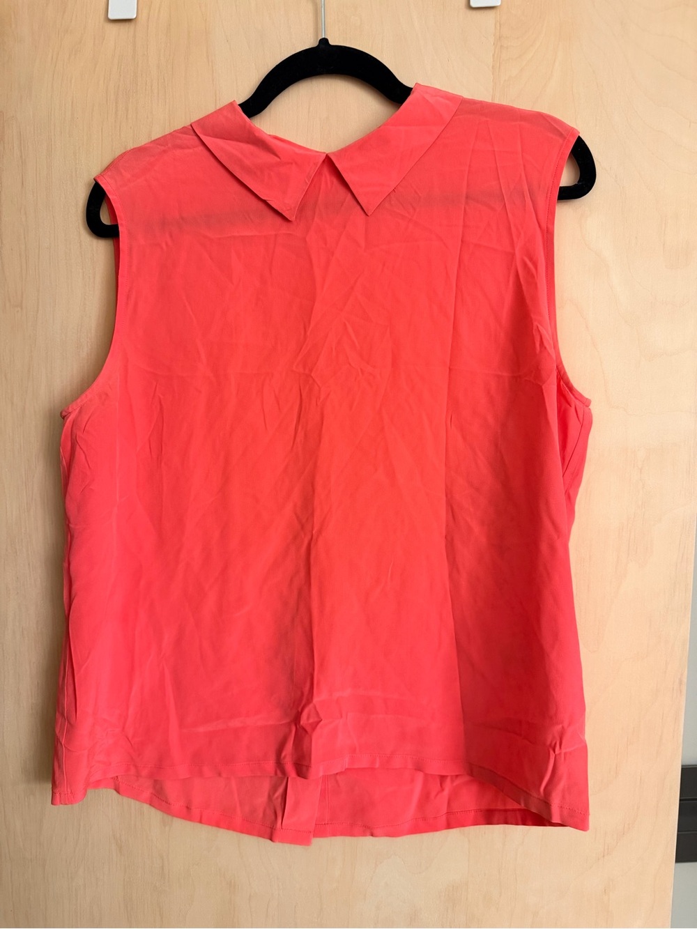 Equipment Femme Coral Pink 100% Silk Blouse Tank